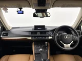 2014 Lexus CT 200h Version L Pearl Sedan for sale, Japanese used car export - photo 5 of 24 | GULJI TRADERS