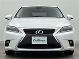 2014 Lexus CT 200h Version L Pearl Sedan for sale, Japanese used car export - photo 20 of 24 | GULJI TRADERS