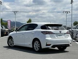 2014 Lexus CT 200h Version C Pearl Sedan for sale, Japanese used car export - photo 2 of 23 | GULJI TRADERS