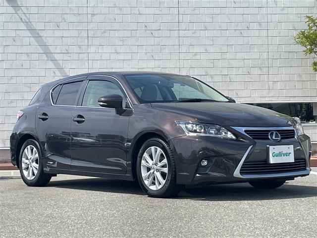 2014 Lexus CT 200h Version C Red Sedan for sale, Japanese used car export | GULJI TRADERS