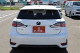2014 Lexus CT CT200h Version L Pearl Sedan for sale, Japanese used car export - photo 12 of 30 | GULJI TRADERS