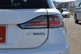 2014 Lexus CT CT200h Version L Pearl Sedan for sale, Japanese used car export - photo 21 of 30 | GULJI TRADERS