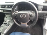 2014 Lexus CT CT200h Version C Pearl Sedan for sale, Japanese used car export - photo 9 of 12 | GULJI TRADERS