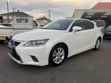 2014 Lexus CT CT200h Version C Pearl Sedan for sale, Japanese used car export - photo 13 of 24 | GULJI TRADERS