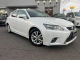 2014 Lexus CT CT200h Version C Pearl Sedan for sale, Japanese used car export - photo 15 of 24 | GULJI TRADERS