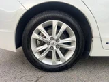 2014 Lexus CT CT200h Version C Pearl Sedan for sale, Japanese used car export - photo 20 of 24 | GULJI TRADERS