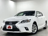 2015 Lexus CT CT200h Version C Pearl Sedan for sale, Japanese used car export - photo 1 of 9 | GULJI TRADERS