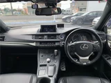 2015 Lexus CT CT200h F Sport Navi TV B Camera Pearl Sedan for sale, Japanese used car export - photo 3 of 25 | GULJI TRADERS