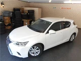2015 Lexus CT CT200h Version C Pearl Sedan for sale, Japanese used car export - photo 7 of 61 | GULJI TRADERS