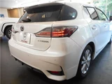 2015 Lexus CT CT200h Version C Pearl Sedan for sale, Japanese used car export - photo 19 of 61 | GULJI TRADERS