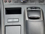 2015 Lexus CT CT200h version C Pearl Sedan for sale, Japanese used car export - photo 43 of 50 | GULJI TRADERS