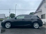 2015 Lexus CT CT200h Version C Black Sedan for sale, Japanese used car export - photo 9 of 45 | GULJI TRADERS