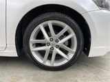 2015 Lexus CT 200h Version C Other Sedan for sale, Japanese used car export - photo 18 of 23 | GULJI TRADERS