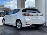 2015 Lexus CT 200h Version C Other Sedan for sale, Japanese used car export - photo 2 of 23 | GULJI TRADERS