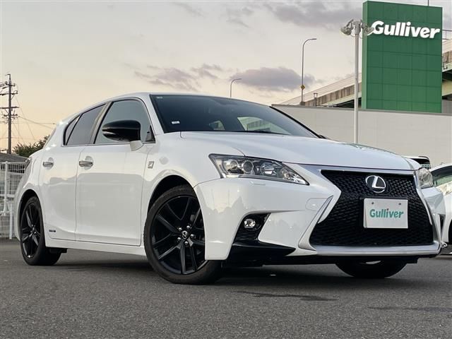 2015 Lexus CT 200h F Sport X Line White Sedan for sale, Japanese used car export - photo 1 of 24 | GULJI TRADERS