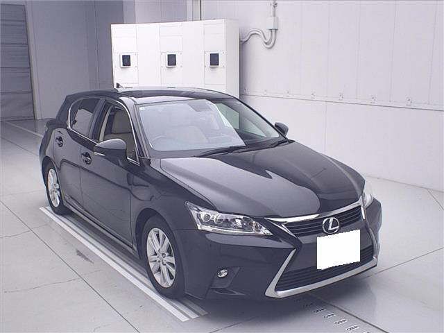 2015 Lexus CT Ver. C - photo 1 2015 Lexus CT Ver. C Black Sedan for sale, Japanese used car export - photo 1 of 11 | GULJI TRADERS