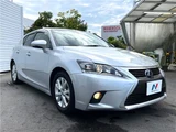 2016 Lexus CT CT200h Version C Silver Sedan for sale, Japanese used car export - photo 13 of 30 | GULJI TRADERS