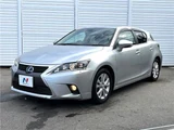 2016 Lexus CT CT200h Version C Silver Sedan for sale, Japanese used car export - photo 17 of 30 | GULJI TRADERS