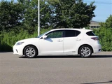 2016 Lexus CT 200h Version C Other Sedan for sale, Japanese used car export - photo 19 of 24 | GULJI TRADERS