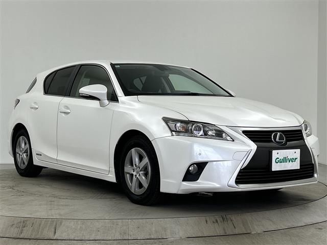 2016 Lexus CT 200h - photo 1 2016 Lexus CT 200h Other Sedan for sale, Japanese used car export - photo 1 of 24 | GULJI TRADERS