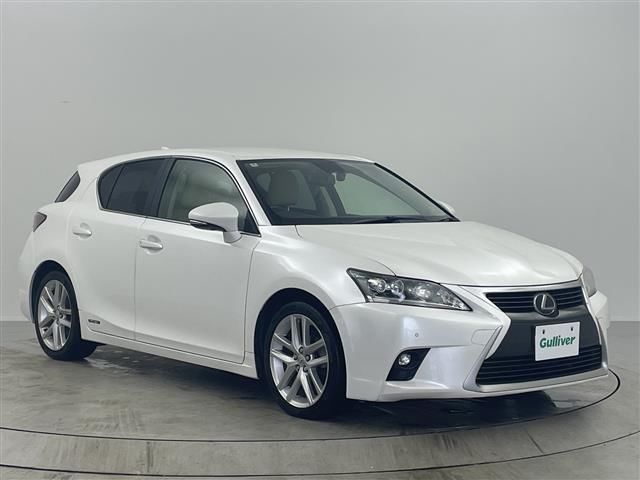 2016 Lexus CT 200h Version L Other Sedan for sale, Japanese used car export | GULJI TRADERS