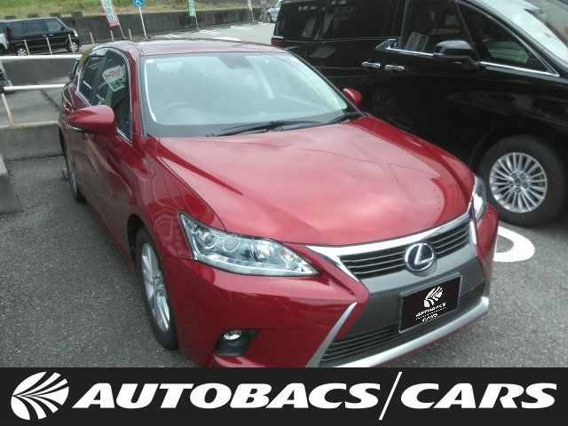 2016 Lexus CT 1800 CT200h version C 5-door DCVT 2WD 5-seater Red Sedan for sale, Japanese used car export - photo 1 of 3 | GULJI TRADERS