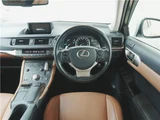 2017 Lexus CT CT200h Version L Pearl Sedan for sale, Japanese used car export - photo 17 of 70 | GULJI TRADERS