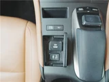 2017 Lexus CT CT200h Version L Pearl Sedan for sale, Japanese used car export - photo 30 of 70 | GULJI TRADERS