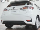 2017 Lexus CT CT200h Version L Pearl Sedan for sale, Japanese used car export - photo 60 of 70 | GULJI TRADERS