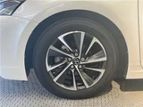 2017 Lexus CT CT200h Version C White Sedan for sale, Japanese used car export - photo 15 of 30 | GULJI TRADERS