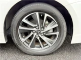 2017 Lexus CT 200h Version C Seg Monitor Pearl Sedan for sale, Japanese used car export - photo 42 of 50 | GULJI TRADERS