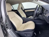 2017 Lexus CT 200h Version C Silver Sedan for sale, Japanese used car export - photo 16 of 24 | GULJI TRADERS