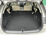 2017 Lexus CT 200h Version C Silver Sedan for sale, Japanese used car export - photo 20 of 24 | GULJI TRADERS