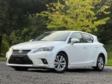 2017 Lexus CT 200h VerC Pearl Sedan for sale, Japanese used car export - photo 1 of 10 | GULJI TRADERS