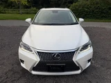 2017 Lexus CT 200h VerC Pearl Sedan for sale, Japanese used car export - photo 2 of 10 | GULJI TRADERS