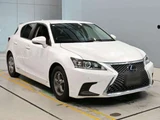 2017 Lexus CT CT200h Pearl Sedan for sale, Japanese used car export - photo 5 of 12 | GULJI TRADERS