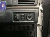 2017 Lexus CT CT200h Version L Pearl Sedan for sale, Japanese used car export - photo 7 of 10 | GULJI TRADERS