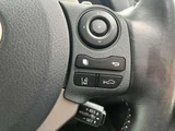 2017 Lexus CT 200h Version L Pearl Sedan for sale, Japanese used car export - photo 4 of 17 | GULJI TRADERS