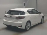 2017 Lexus CT CT200h Version L Pearl Sedan for sale, Japanese used car export - photo 8 of 9 | GULJI TRADERS