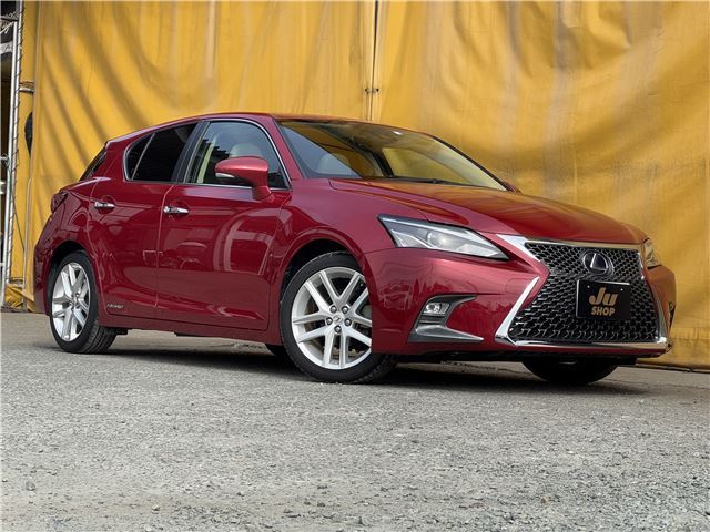 2018 Lexus CT CT200H Version C with sunroof - photo 1 2018 Lexus CT CT200H Version C with sunroof Red Sedan for sale, Japanese used car export - photo 1 of 47 | GULJI TRADERS