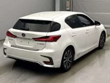 2018 Lexus CT CT200h Version C Pearl Sedan for sale, Japanese used car export - photo 2 of 15 | GULJI TRADERS