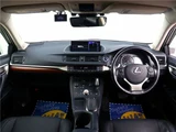 2019 Lexus CT CT200h Version L Pearl Sedan for sale, Japanese used car export - photo 3 of 48 | GULJI TRADERS