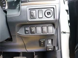 2019 Lexus CT CT200h Version L Pearl Sedan for sale, Japanese used car export - photo 27 of 48 | GULJI TRADERS
