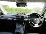2019 Lexus CT CT200h Pearl Sedan for sale, Japanese used car export - photo 3 of 9 | GULJI TRADERS