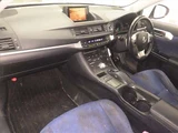 2011 Lexus CT200h Pearl Sedan for sale, Japanese used car export - photo 4 of 10 | GULJI TRADERS
