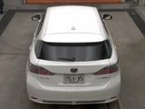 2011 Lexus CT200h Ver.L Pearl Sedan for sale, Japanese used car export - photo 7 of 10 | GULJI TRADERS