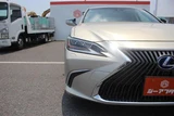 2019 Lexus ES ES300h VersionL Sedan for sale, Japanese used car export - photo 22 of 30 | GULJI TRADERS