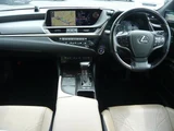 2019 Lexus ES ES300h Sedan for sale, Japanese used car export - photo 2 of 9 | GULJI TRADERS