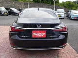 2019 Lexus ES ES300h Sedan for sale, Japanese used car export - photo 7 of 9 | GULJI TRADERS