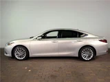 2020 Lexus ES ES300h Sedan for sale, Japanese used car export - photo 59 of 79 | GULJI TRADERS
